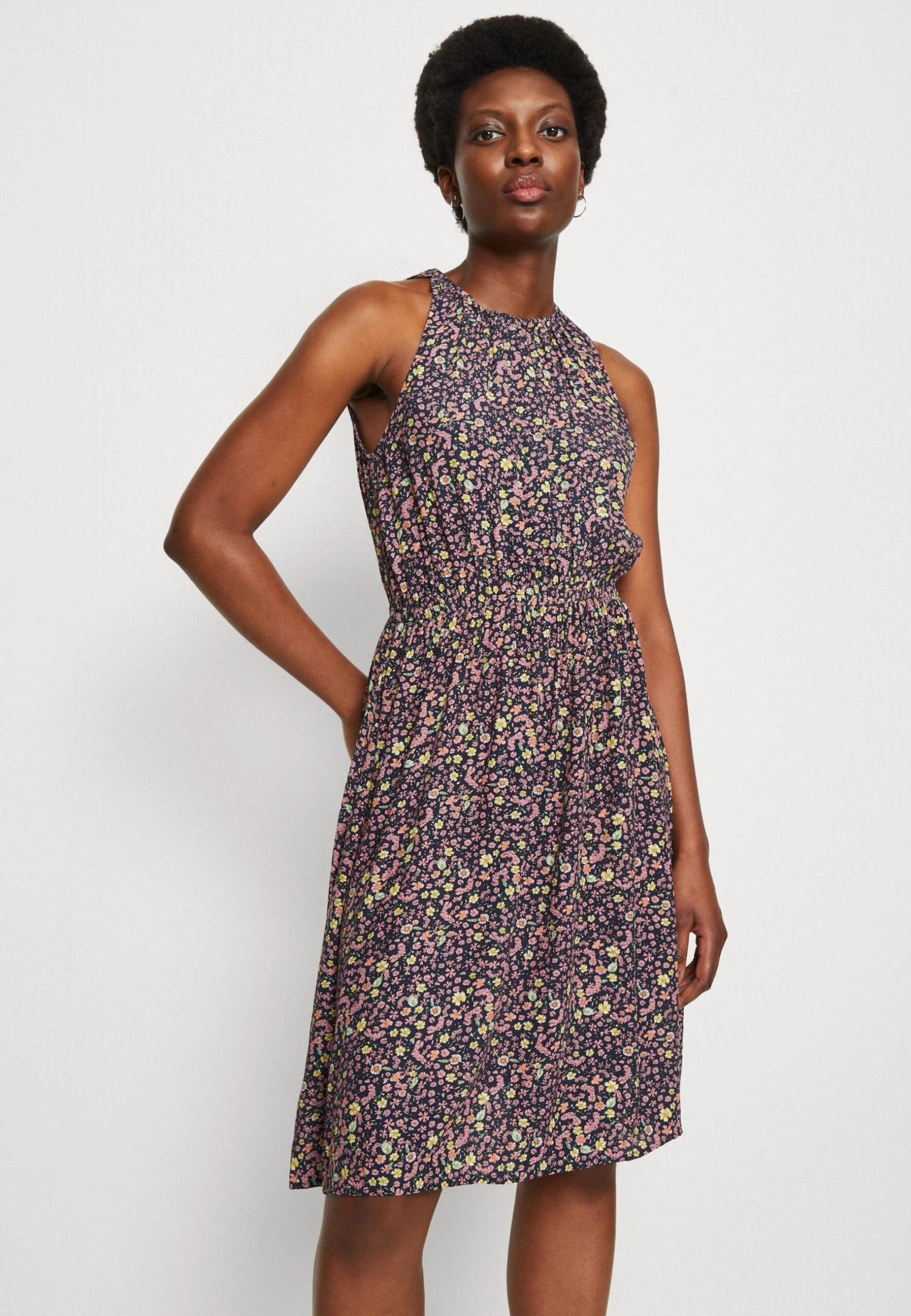 Edc By Esprit Neckholder Dress - Jurk - Navy 4 Edc By Esprit Neckholder Dress - Jurk - Navy - Afbeelding 4