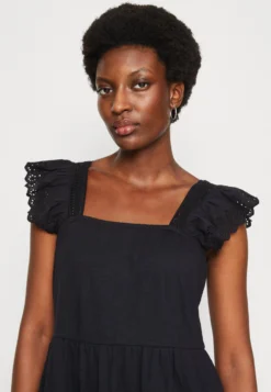 Edc By Esprit Dress - Jerseyjurk - Black 11 Edc By Esprit Dress - Jerseyjurk - Black -Esprit 0318f71e137c4ed4a90ab208bd694b3c scaled