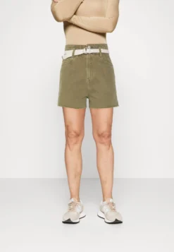 Edc By Esprit Jeansshort - Khaki Green