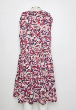 ESPRIT Carilo Beach - Strandaccessoire - Dark Red -Esprit 0afe47d1bdbb4f98b6cec23cd932f690 scaled