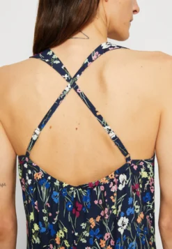 ESPRIT Aop Strap - Jurk - Navy 11 ESPRIT Aop Strap - Jurk - Navy -Esprit 0ceef17cf9344c4aac326b5722317271 scaled