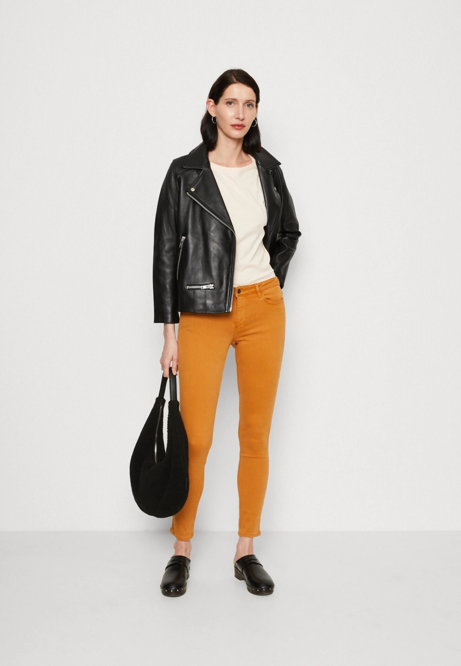 ESPRIT Shimmer Tee - T-Shirt Basic - Peach 2 ESPRIT Shimmer Tee - T-Shirt Basic - Peach - Afbeelding 2