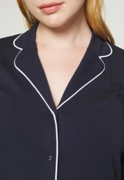 ESPRIT Nightshirt Long Sleeve - Nachtjapon - Navy 9 ESPRIT Nightshirt Long Sleeve - Nachtjapon - Navy -Esprit 12174e89324c4f0cb25ffb438483577e scaled