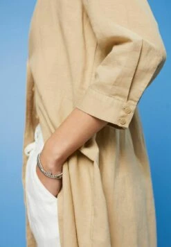 ESPRIT Blousejurk - Sand 14 ESPRIT Blousejurk - Sand -Esprit 22879f8197ea48debfdfd0019bc18ed7