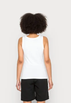 ESPRIT Top - White -Esprit 24e1fee2345544b29efdfbfce8333d7f scaled
