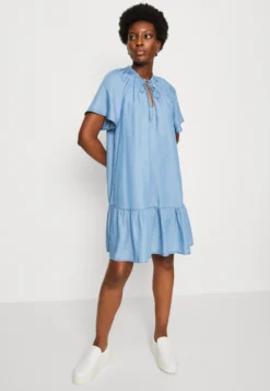 Edc By Esprit Dress - Spijkerjurk - Blue Medium Wash 9 Edc By Esprit Dress - Spijkerjurk - Blue Medium Wash -Esprit 266192a262ff42a4ae9d62c83242d0c8 scaled