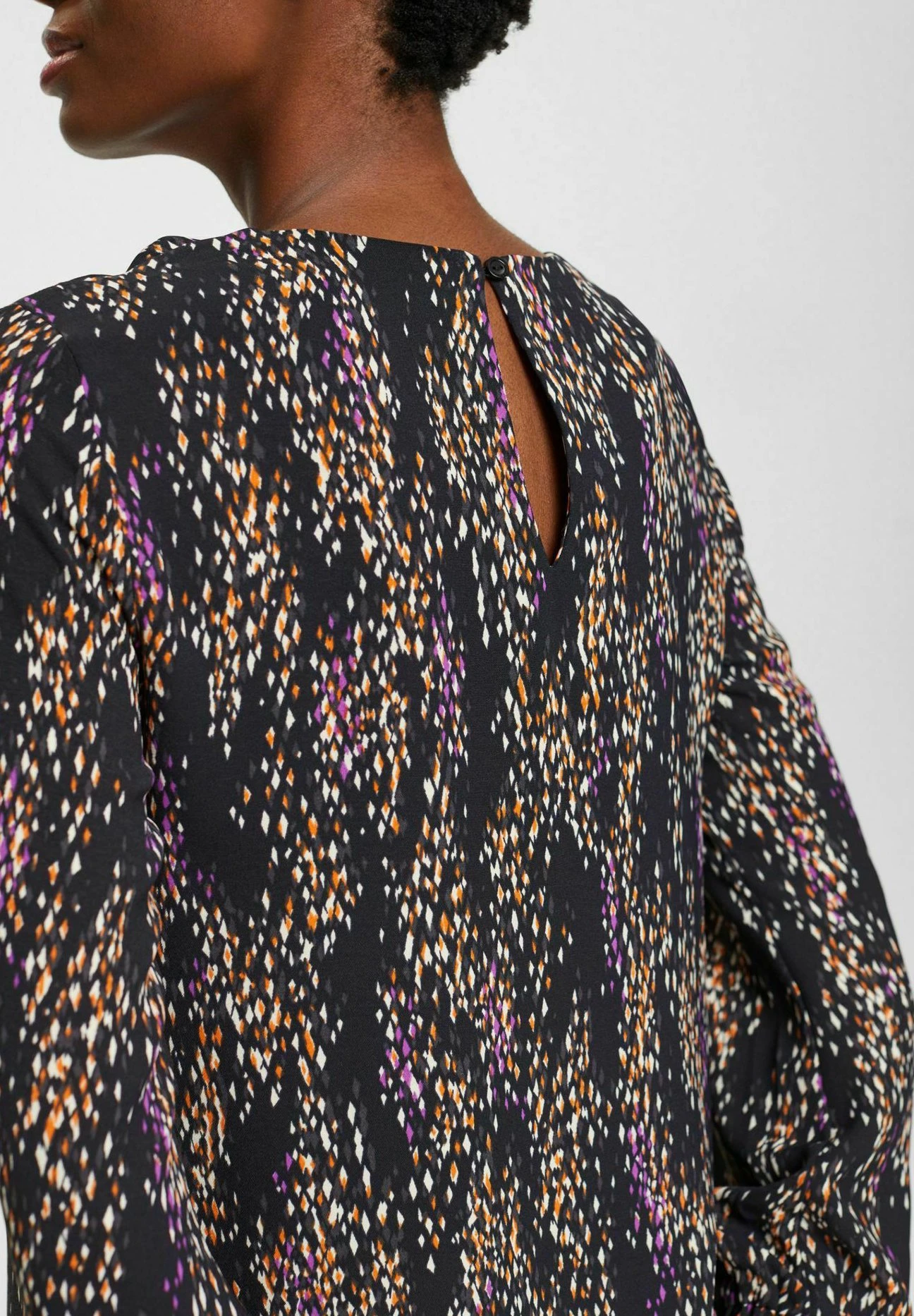 ESPRIT Mit Muster Und Cutout - Jurk - Black 5 ESPRIT Mit Muster Und Cutout - Jurk - Black - Afbeelding 5