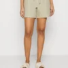ESPRIT Shorts - Dusty Green