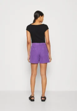 ESPRIT Shorts - Purple 8 ESPRIT Shorts - Purple -Esprit 2f7e3a250a214eb6a43548f3322e302c scaled