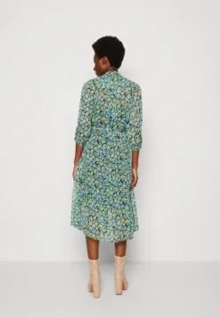 ESPRIT Blousejurk - Turquoise 8 ESPRIT Blousejurk - Turquoise -Esprit 35b5db84792d4320809ea626b2bcf639 scaled