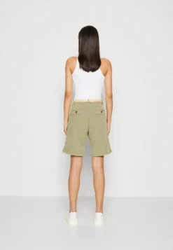 ESPRIT Chino - Shorts - Light Khaki -Esprit 3afcec373e654da0b0ce8b3f74a9b2aa scaled