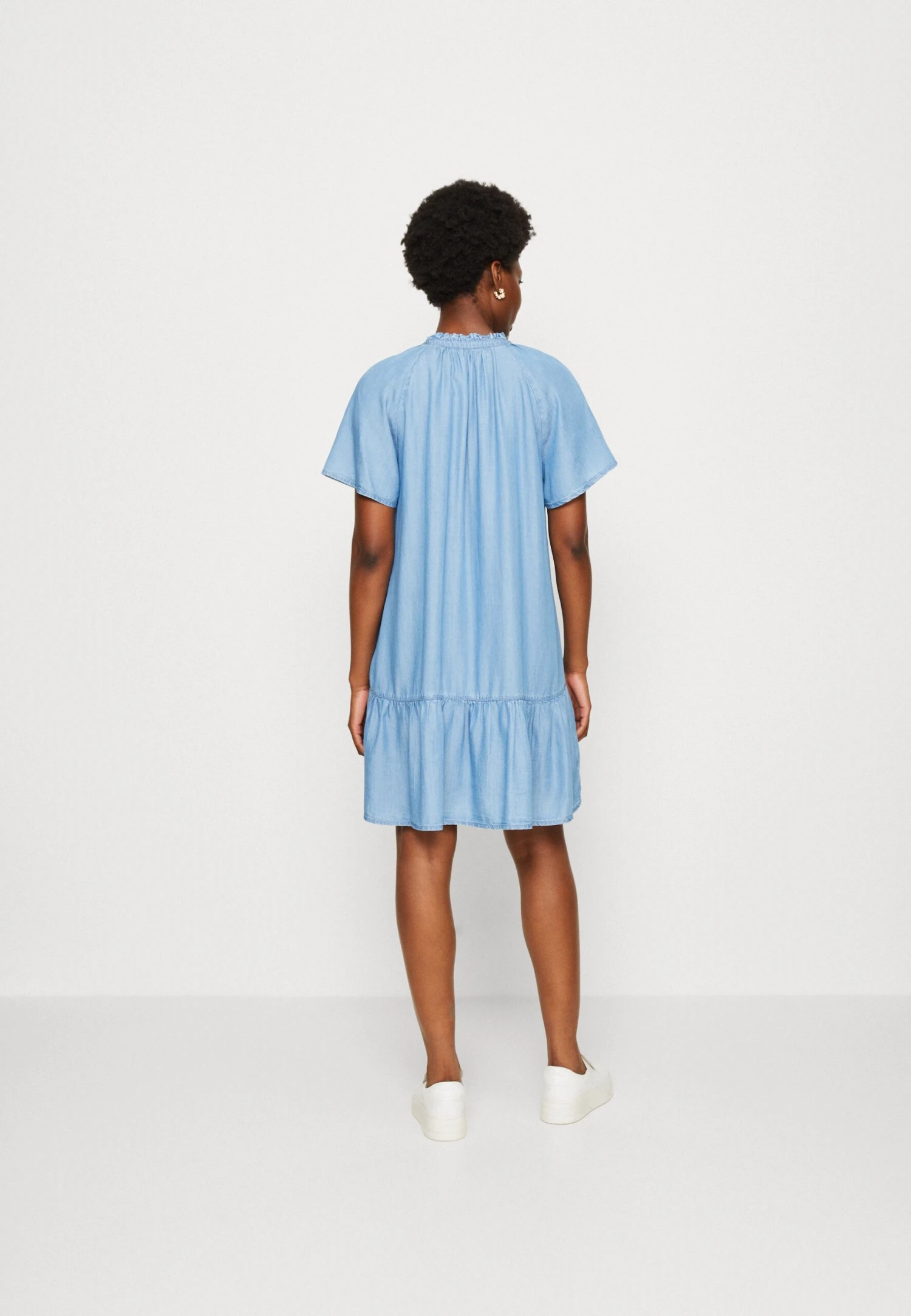 Edc By Esprit Dress - Spijkerjurk - Blue Medium Wash 3 Edc By Esprit Dress - Spijkerjurk - Blue Medium Wash - Afbeelding 3