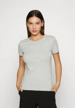 ESPRIT Crew Neck Melange - T-Shirt Basic - Light Grey -Esprit 3c6b760c9be54544b54251b54fcd0201 scaled