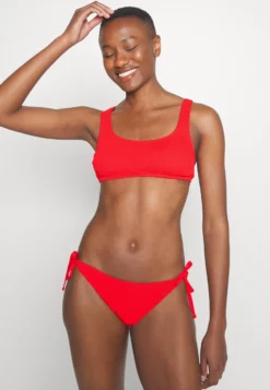 ESPRIT Joia Beach Sexy Mini Brief With Binding - Bikinibroekje - Red -Esprit 42c5b09e79b44b479ddcb957bb263e3c scaled