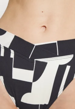 ESPRIT Cube Beach - Bikinibroekje - Black 11 ESPRIT Cube Beach - Bikinibroekje - Black -Esprit 441cc807e2684cd4afb6a615fcff9899 scaled