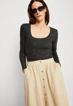 ESPRIT Buttoned Skirt - A-Lijn Rok - Sand 9 ESPRIT Buttoned Skirt - A-Lijn Rok - Sand -Esprit 4495ac6c923e4936a010dce355d512ca scaled