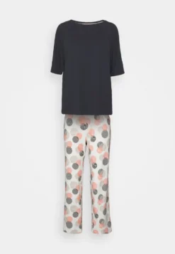 ESPRIT Pyjama - Black -Esprit 4498c9c4d8054f8aaaea5c2018596994 scaled