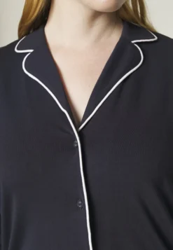 ESPRIT Beautiful Basics Long Leg Long Sleeve - Pyjama - Navy -Esprit 45bd243ed4ff407bab62e9f57ee12325 scaled