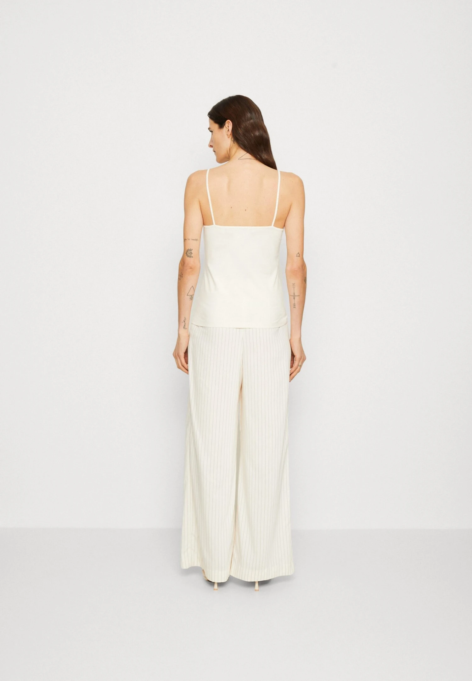 ESPRIT Core Tank - Top - Ice 3 ESPRIT Core Tank - Top - Ice - Afbeelding 3