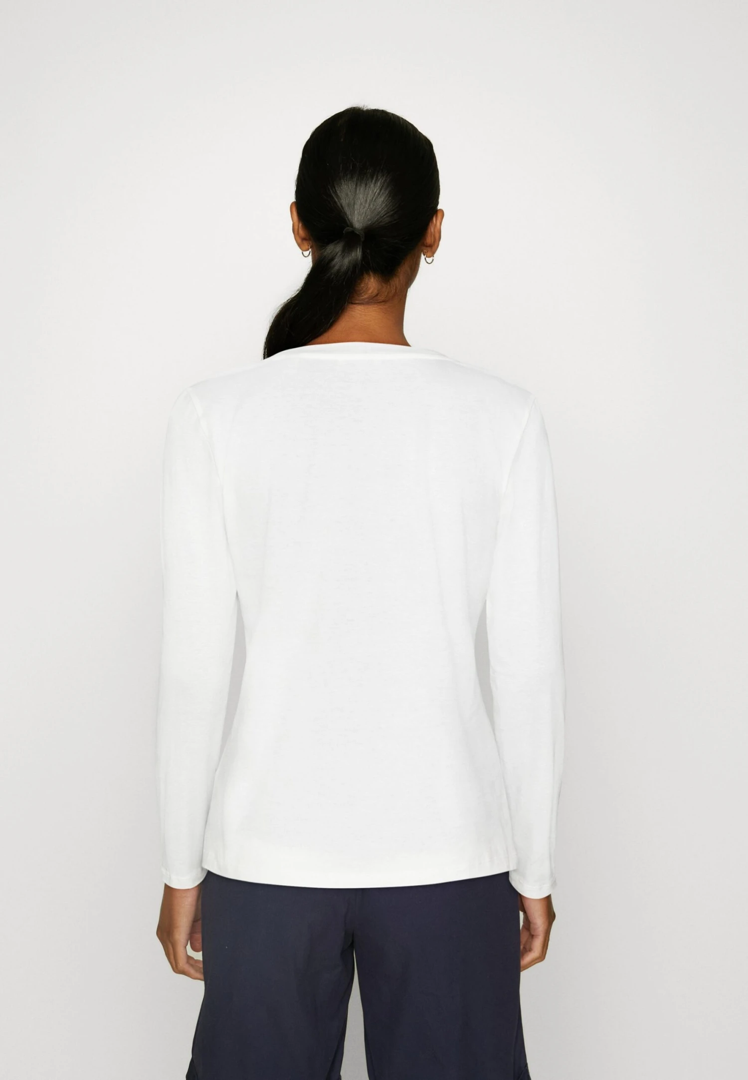 ESPRIT Single - Longsleeve - Off White 3 ESPRIT Single - Longsleeve - Off White - Afbeelding 3