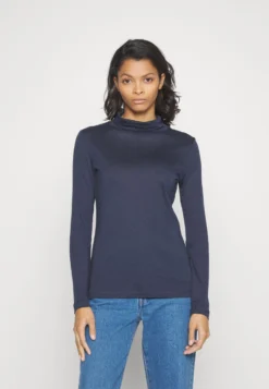 ESPRIT Cll F Turtle - Longsleeve - Navy -Esprit 572ec692d4694d5f840feeb2e8c6ee9d scaled