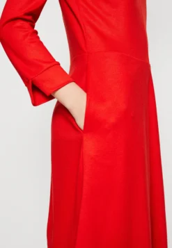 ESPRIT Punti Dress - Jerseyjurk - Red -Esprit 5b226e2f39a7431bac7d33c092effce7 scaled