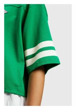 ESPRIT Cropped College Mit Logo - T-Shirt Print - Emerald Green -Esprit 61c52038457a4c03a06f0362ad4c6b19