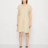 ESPRIT Dress - Jurk - Sand