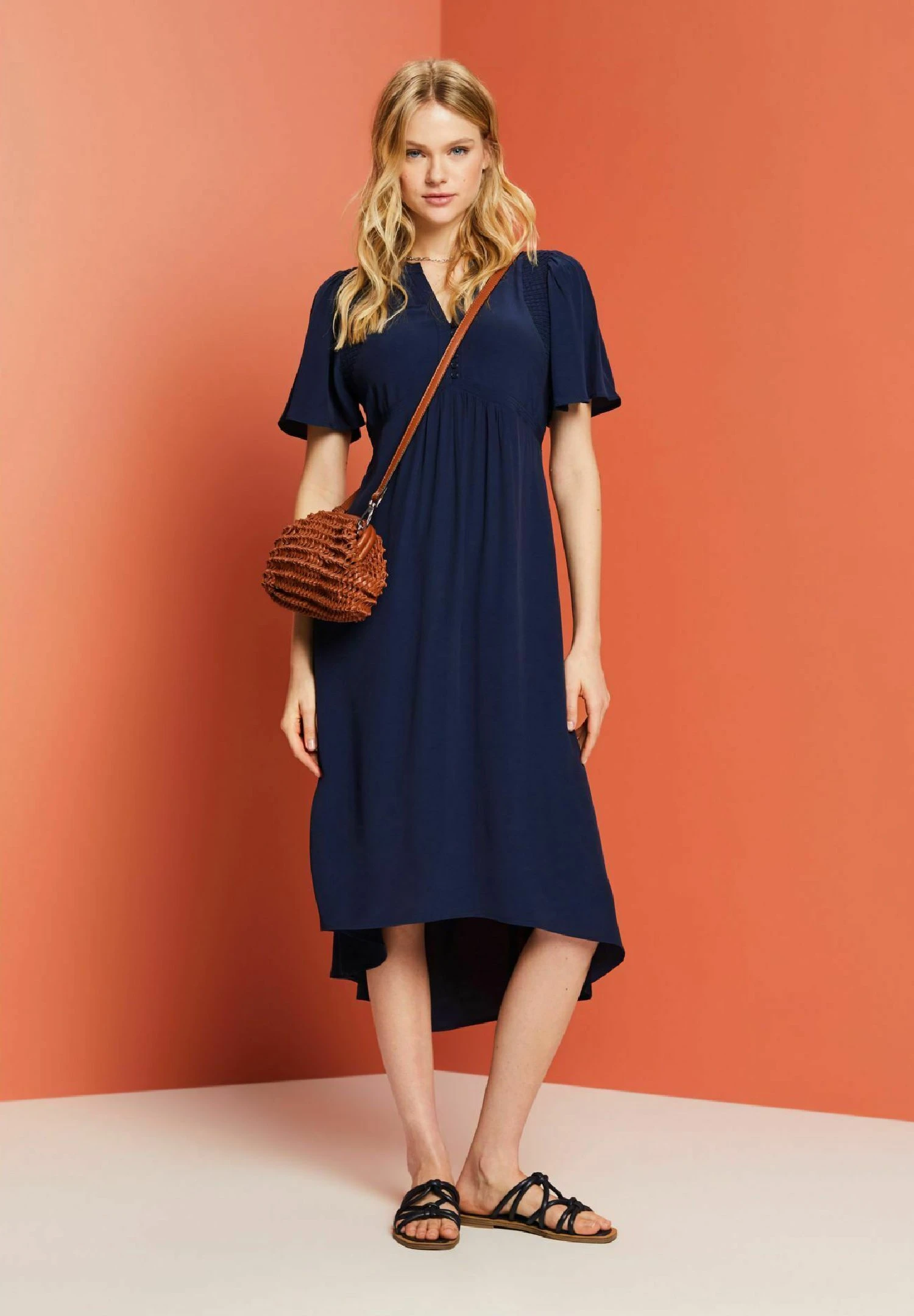 ESPRIT Midi Mit Fixiertem Bindegürtel - Jurk - Navy 3 ESPRIT Midi Mit Fixiertem Bindegürtel - Jurk - Navy - Afbeelding 3