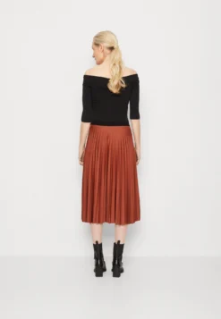 ESPRIT Plissee Skirt - Plooirok - Rust Brown -Esprit 69e009064fc443bfbfde8057f9a8e8f5 scaled