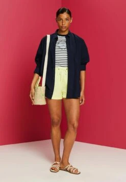 Edc By Esprit Shorts - Yellow -Esprit 6b7e475095f3473fab1d2f34696b1b89