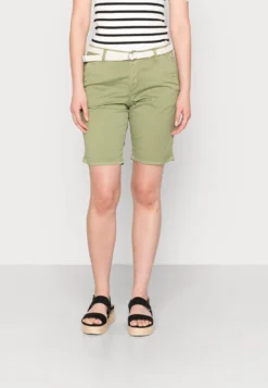 ESPRIT Shorts - Light Khaki