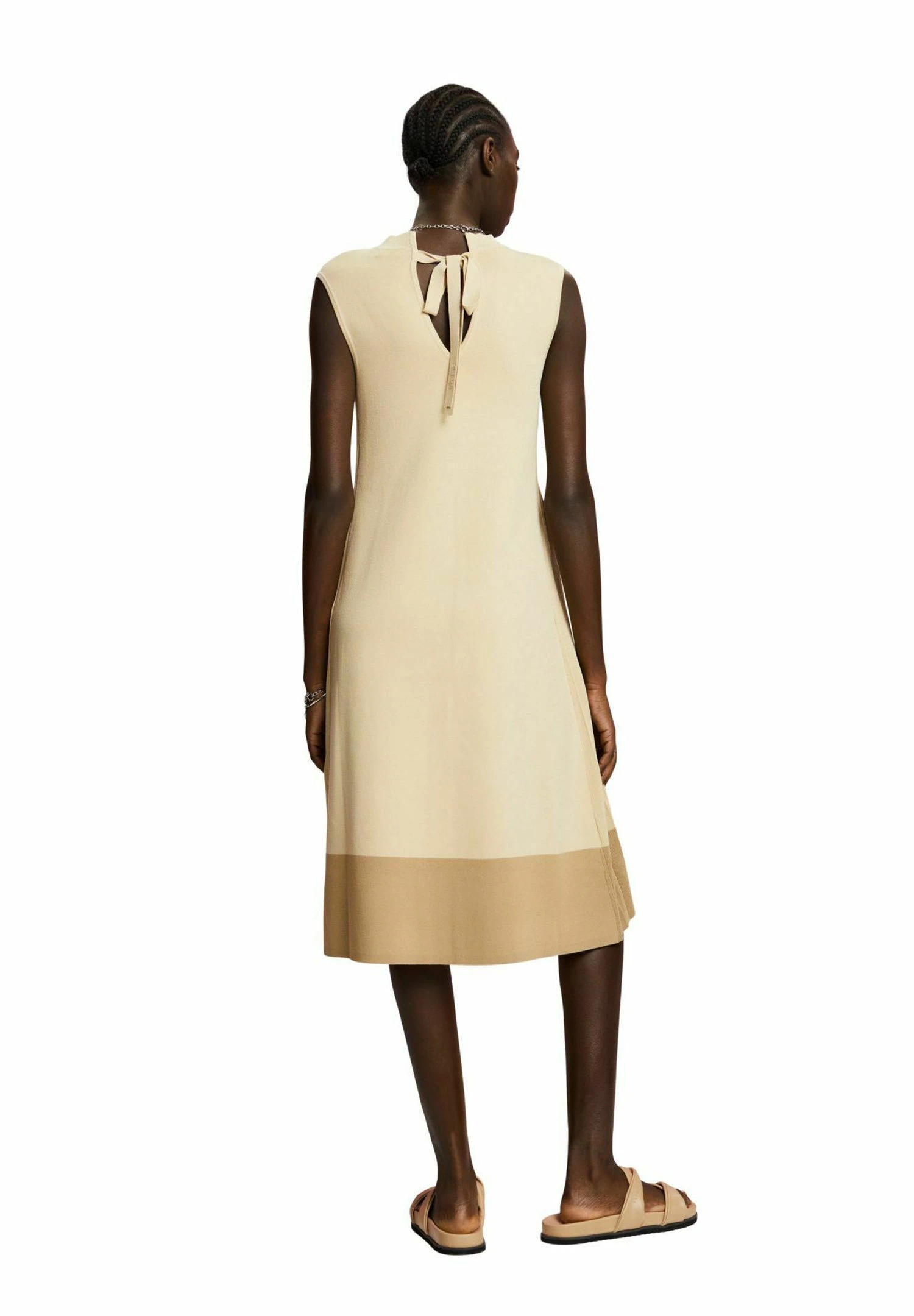 ESPRIT Ärmelloses Mit Rundhals - Gebreide Jurk - Light Beige 2 ESPRIT Ärmelloses Mit Rundhals - Gebreide Jurk - Light Beige - Afbeelding 2