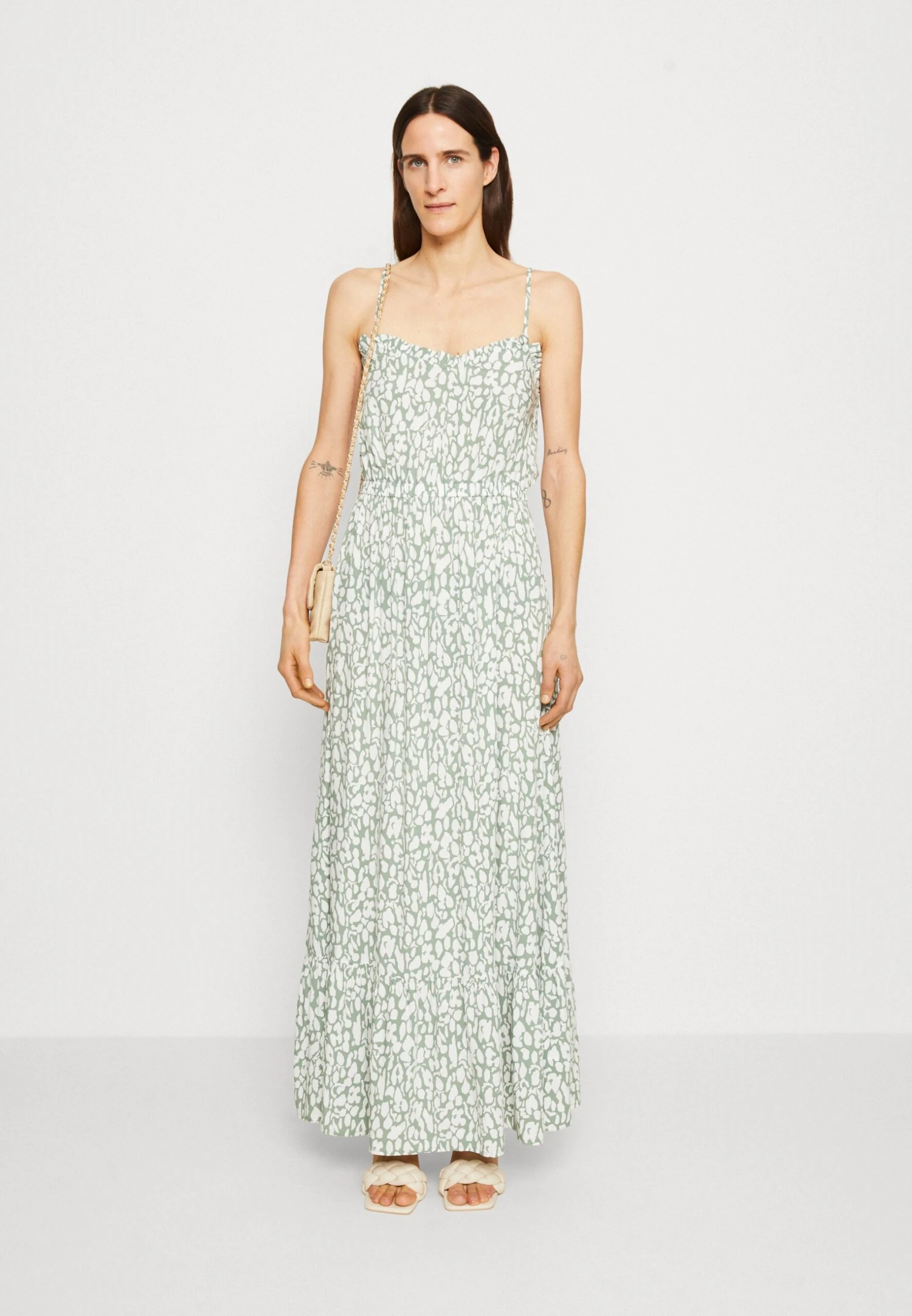 Edc By Esprit Dress - Maxi-Jurk - Pale Khaki 2 Edc By Esprit Dress - Maxi-Jurk - Pale Khaki - Afbeelding 2