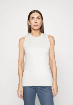 Edc By Esprit Top - Off White