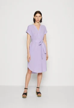 ESPRIT Dress- Jurk - Purple