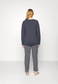 ESPRIT Y D Sus Mel Long Leg Long Sleeve - Pyjama - Navy -Esprit 869ad7ac8dcb4465bc7f9e3a3a31ff80 scaled
