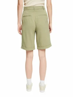 ESPRIT Mit Bundfalten - Shorts - Light Khaki -Esprit 891175ee66e94fc4ad2b5da228021f26 scaled