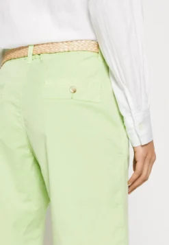 ESPRIT Shorts - Citrus Green -Esprit 891e139d89c8498296e88e888dcd077b scaled