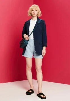 ESPRIT Jeansshort - Light Blue Lavender 18 ESPRIT Jeansshort - Light Blue Lavender -Esprit 8af97c33ba364a5dbd3a28587bfecb42