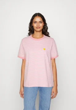 Edc By Esprit Tee - T-Shirt Print - Pink