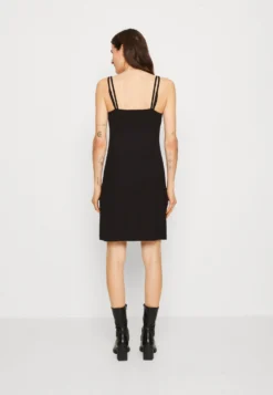 Edc By Esprit Cv Strap - Jurk - Black 8 Edc By Esprit Cv Strap - Jurk - Black -Esprit 9921af1203d548b2ab5c0861838f24fd scaled