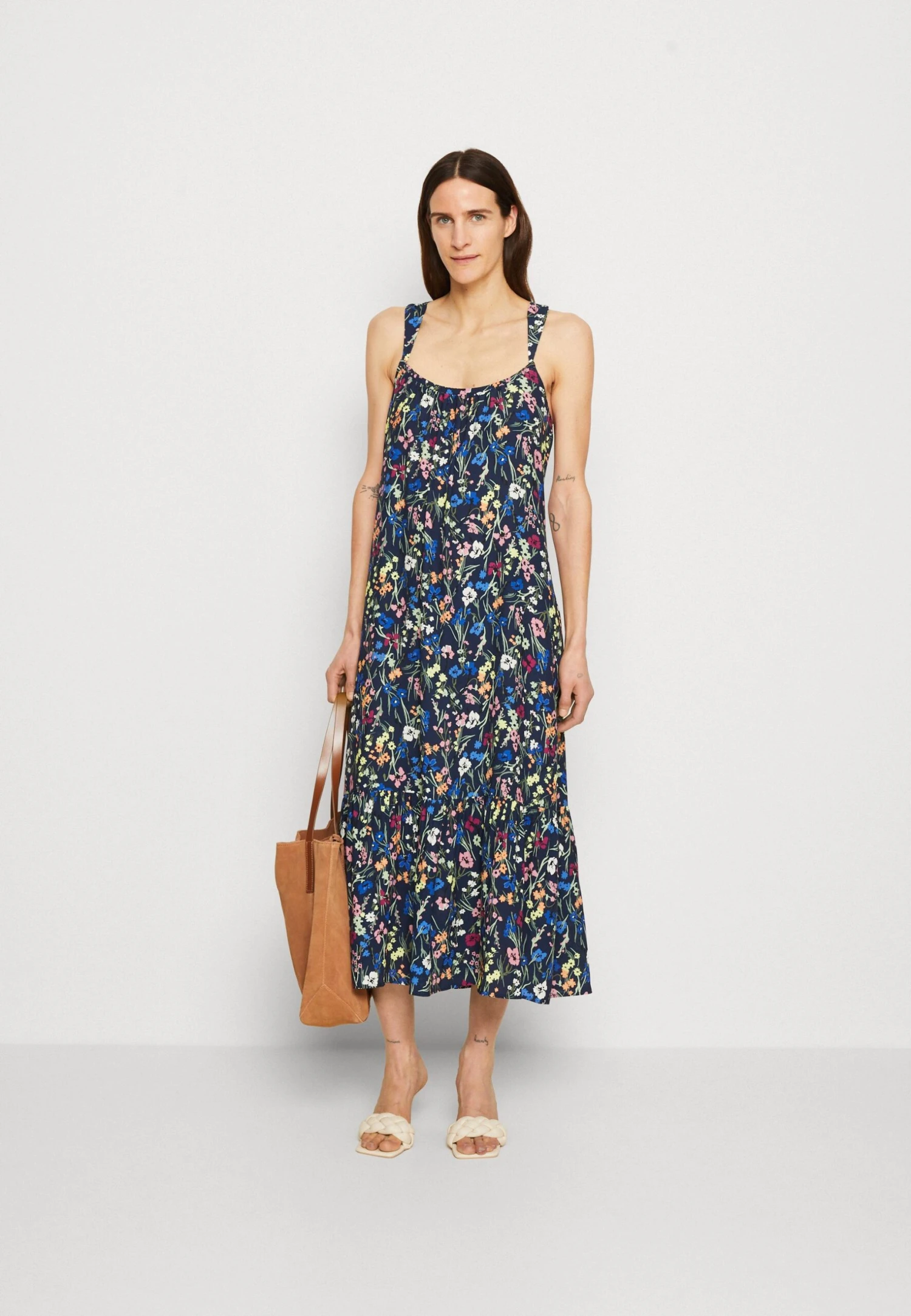 ESPRIT Aop Strap - Jurk - Navy 2 ESPRIT Aop Strap - Jurk - Navy - Afbeelding 2