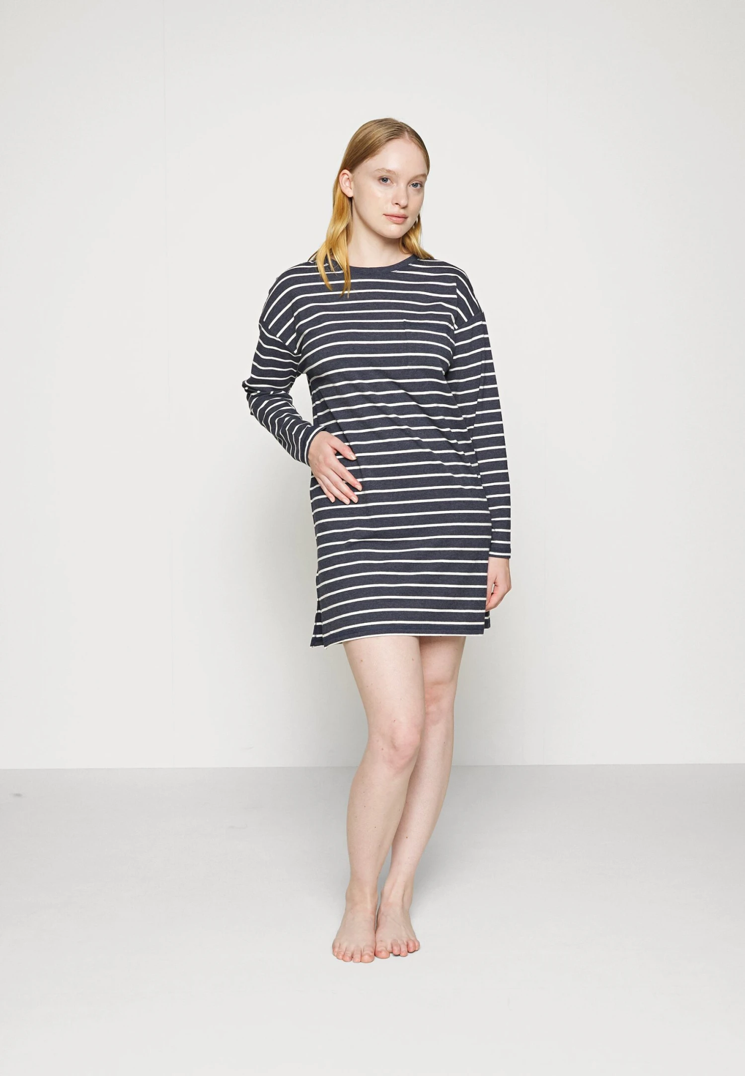 ESPRIT Y/D Stripe Long Slv - Nachtjapon - Navy 2 ESPRIT Y/D Stripe Long Slv - Nachtjapon - Navy - Afbeelding 2