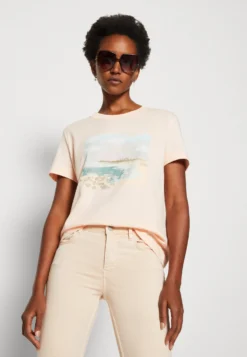 ESPRIT Tee - T-Shirt Print - Peach 9 ESPRIT Tee - T-Shirt Print - Peach -Esprit a25e31b922d04568a8102b95aa00fb7c scaled