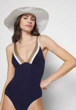 ESPRIT Padded - Badpak - Navy -Esprit aa414c1870a74fd08ef07a4e33c95ab2 scaled