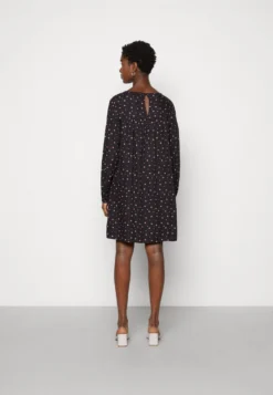 Edc By Esprit Easy Care Dress - Jurk - Black -Esprit b5ec5727462e44ada55c0a820dd010d8 scaled