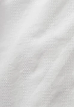 ESPRIT Regular Fit - Top - White 18 ESPRIT Regular Fit - Top - White -Esprit b62a30e2222f4c63b2c062fcbfa7f0b6