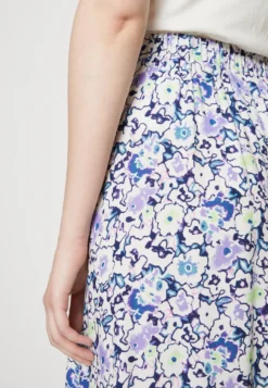 ESPRIT Skirt - A-Lijn Rok - White -Esprit b638bad53f544900a2a3627f339b6a90 scaled