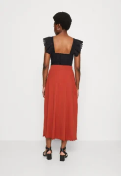 Edc By Esprit Skirt Lettu - A-Lijn Rok - Terracotta 8 Edc By Esprit Skirt Lettu - A-Lijn Rok - Terracotta -Esprit b6dcdb1e21b64aac81740847eb874050 scaled